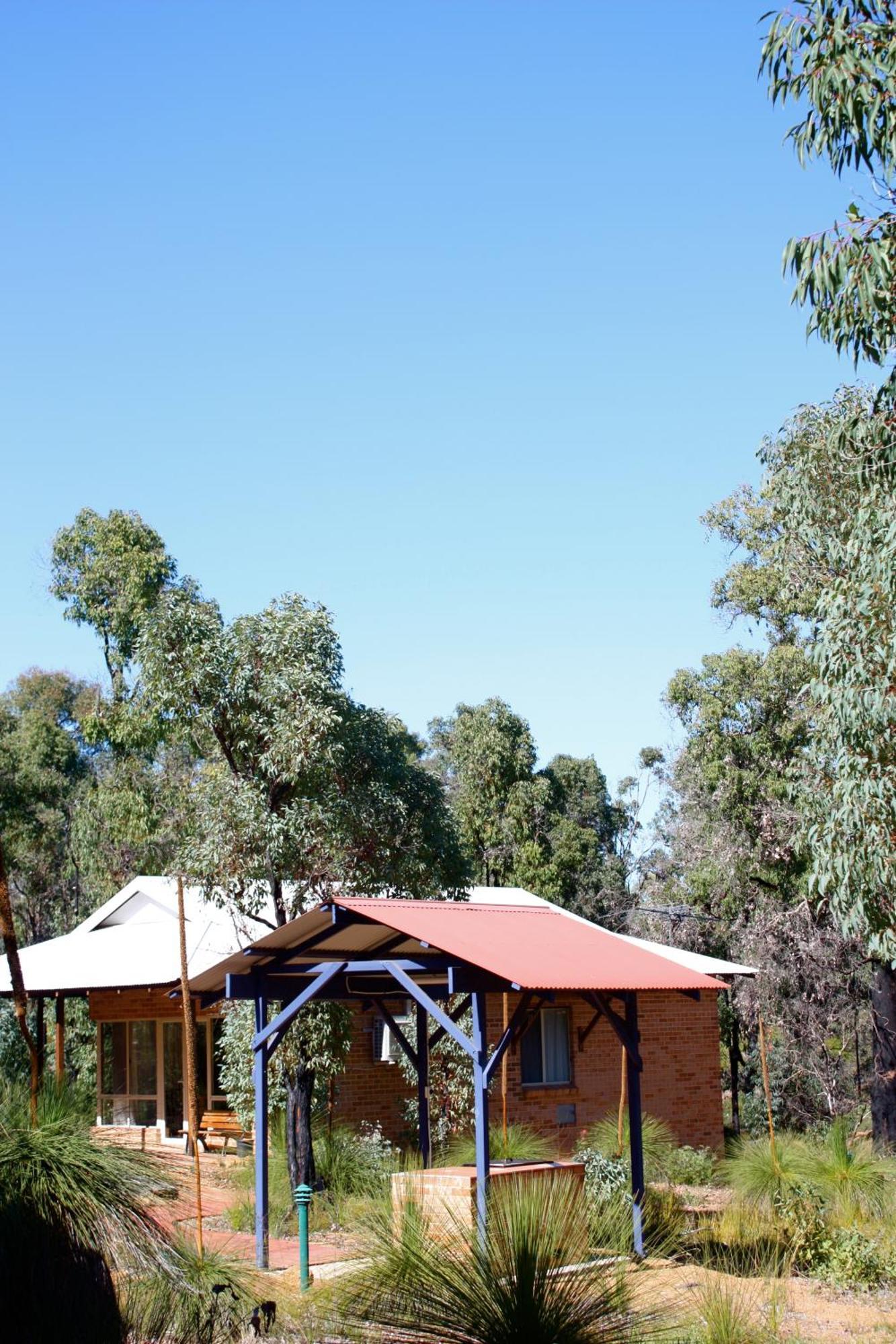 Chalets On Stoneville เรดคลิฟฟ์ ภายนอก รูปภาพ
